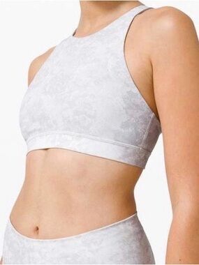 Lululemon Future Oasis Grey Energy Sports Bra Size 8